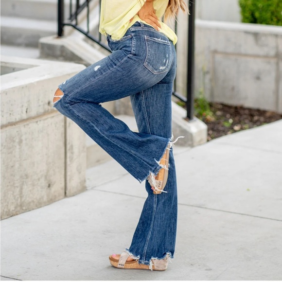 Lovervet By VERVET Dark Wash Destroyed High Rise Flare Jeans - Picture 3 of 9